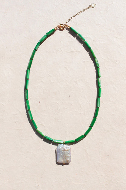Collier Alova